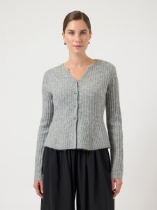 Strickjacke Y.A.S “YASDOLLY LS KNIT CARDIGAN S. NOOS”, Damen, Gr. M, light grau melange, Strick, Obermaterial: 53% Polyester, 21% Polyacryl, 10% Wolle, 10% Nylon, 6% Elasthan, unifarben, kurz, Rundhals, Strickjacken Strickjacke